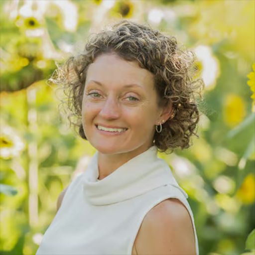 A headshot image of Kara Scarbrough