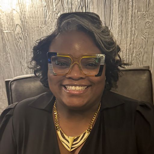 A headshot image of LaMetria Johnson