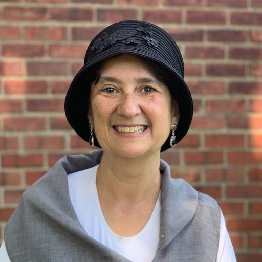 A headshot image of Irine Schweitzer