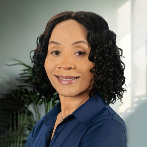 A headshot image of Angela Gilmer