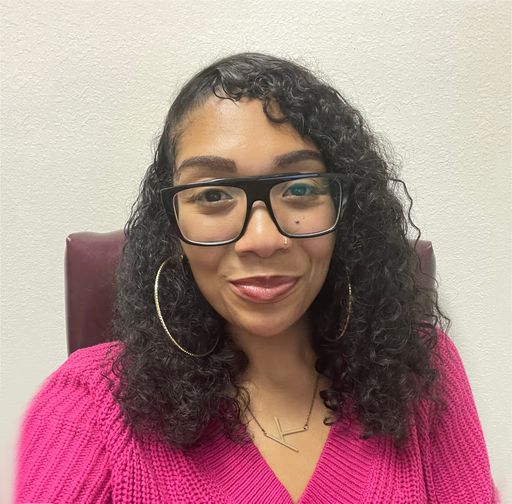 A headshot image of KaSyida Thomas
