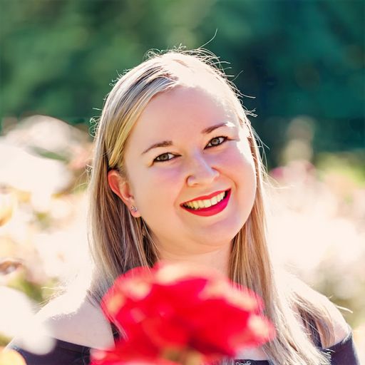 A headshot image of Summer Stullick