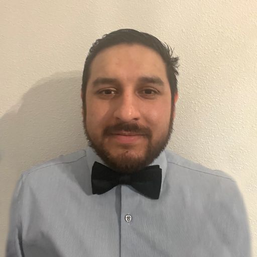 A headshot image of Omri Lopez-Medina