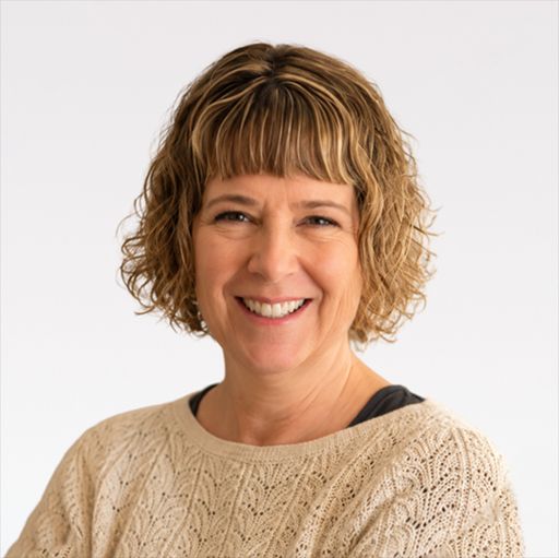 A headshot image of Heidi Boatright