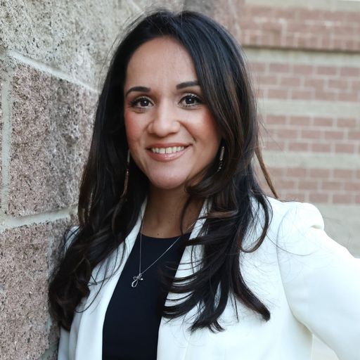 A headshot image of Victoria Montenegro