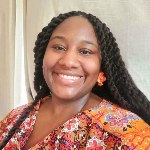 A headshot image of Teshia Echols