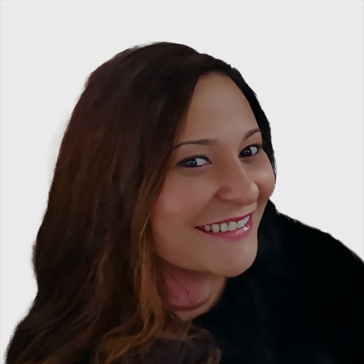 A headshot image of Kristin Reyes
