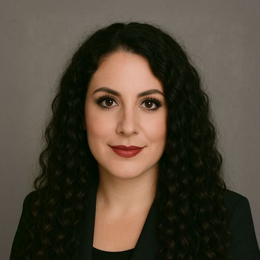 A headshot image of Tarra Mandel