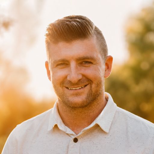 A headshot image of Zachary Anast