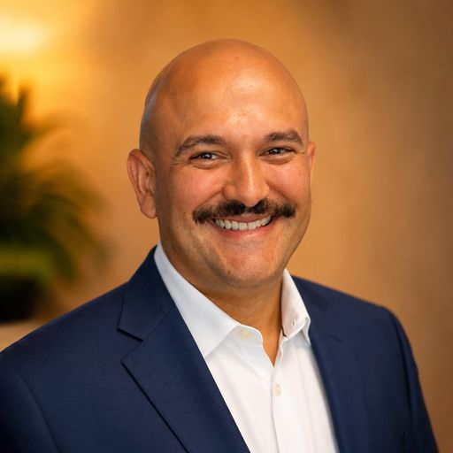 A headshot image of Miguel A Perez