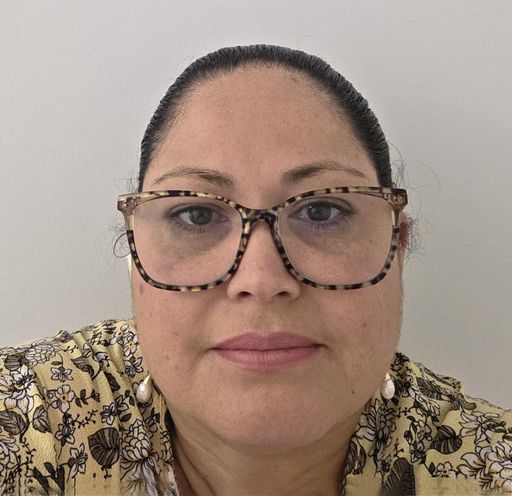 A headshot image of Nadira Veras Pinto
