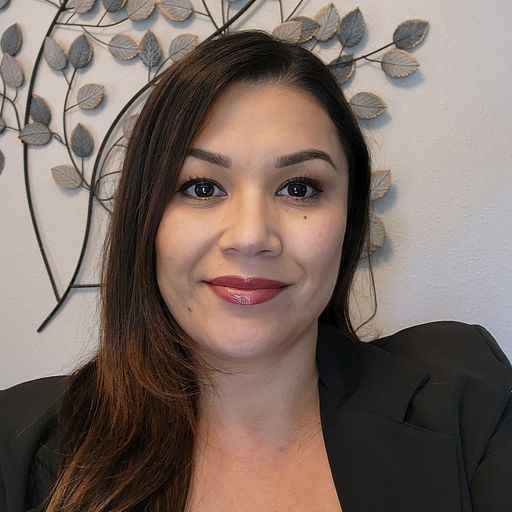 A headshot image of Claudia Zuniga