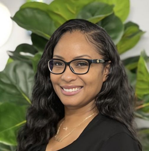 A headshot image of Rochelle Ashton-Beasley