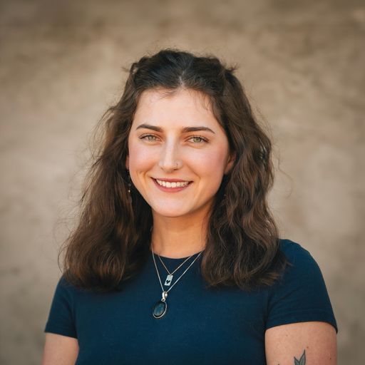 A headshot image of Sarah Kuhlmann