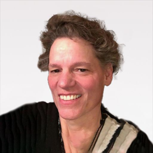 A headshot image of Rebecca Hayes