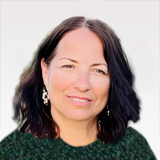 A headshot image of Deborah Huntsinger, LPC