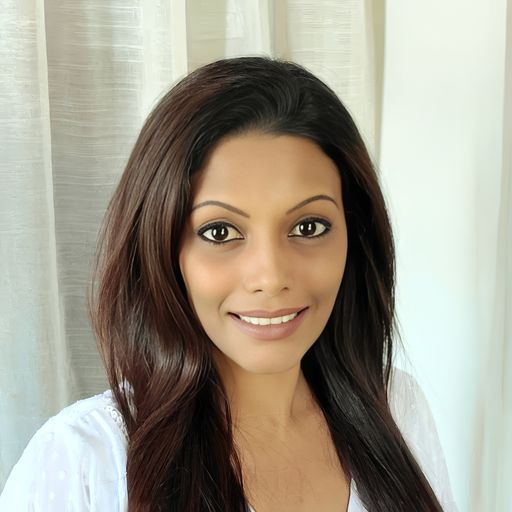 A headshot image of Shalini Singh