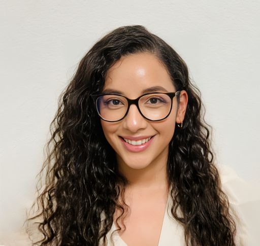 A headshot image of Yvonne Mendoza