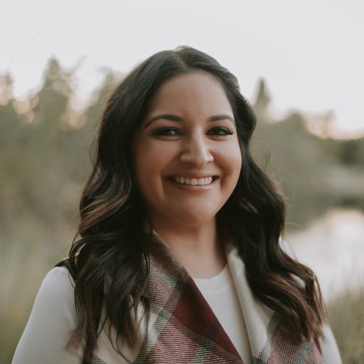 A headshot image of Heyzel Alarcon