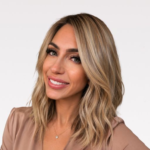 A headshot image of Christina Miller