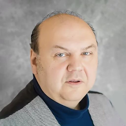 A headshot image of Ken Powers