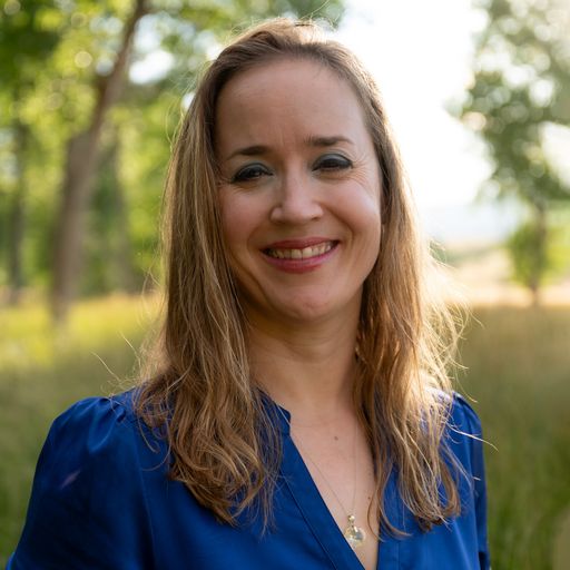 A headshot image of Jennifer Schmitz