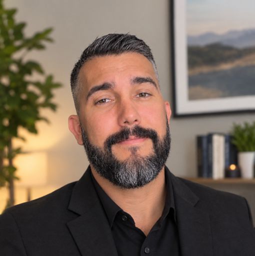 A headshot image of Joaquin Casanas