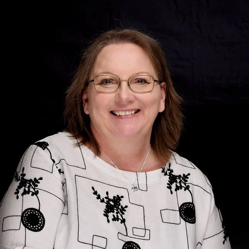 A headshot image of Rhonda Dlouhy