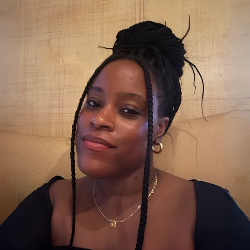 A headshot image of Nanyonjo Mukungu