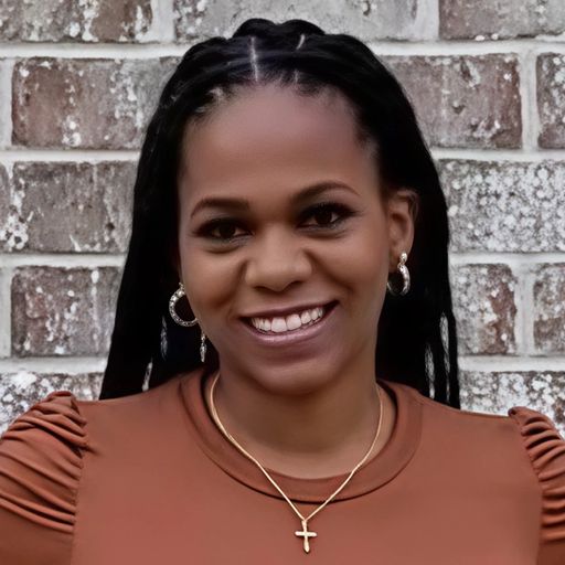 A headshot image of Brittany Manor