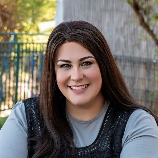 A headshot image of Lillian Soloweszyk