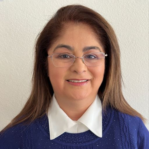 A headshot image of Zully Garcia