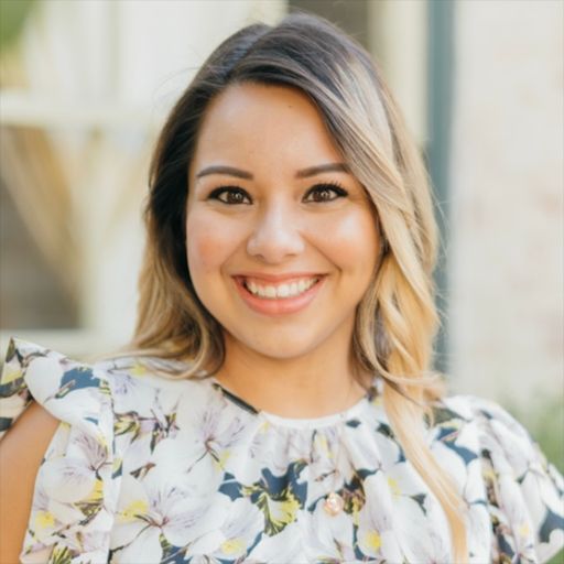A headshot image of Claudia Salinas