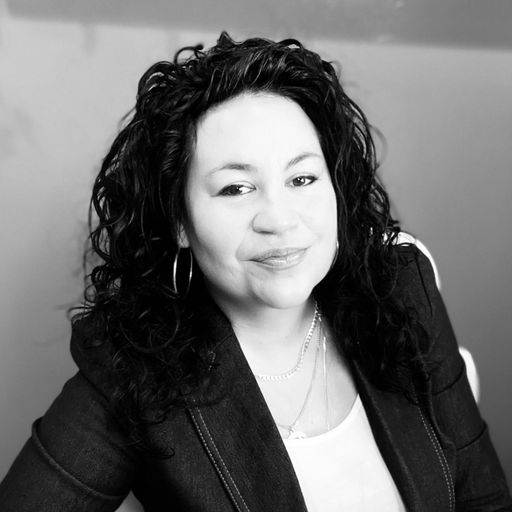 A headshot image of Susanne Smith