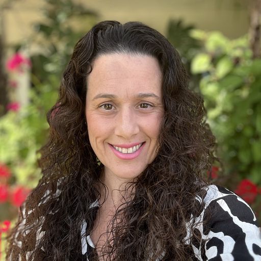 A headshot image of Lemor Tepper