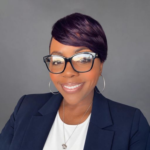 A headshot image of Lakitha Thomas