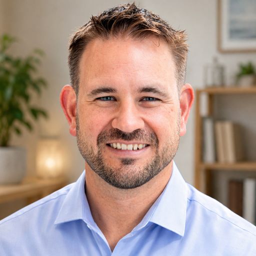 A headshot image of Benjamin Olson