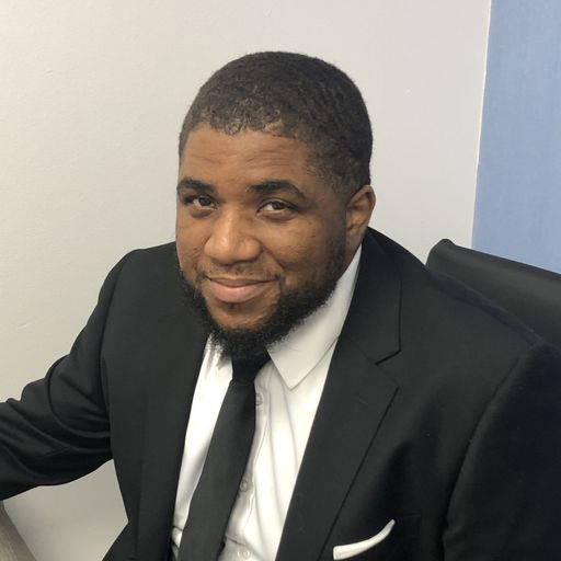 A headshot image of Jeffrey Nozius