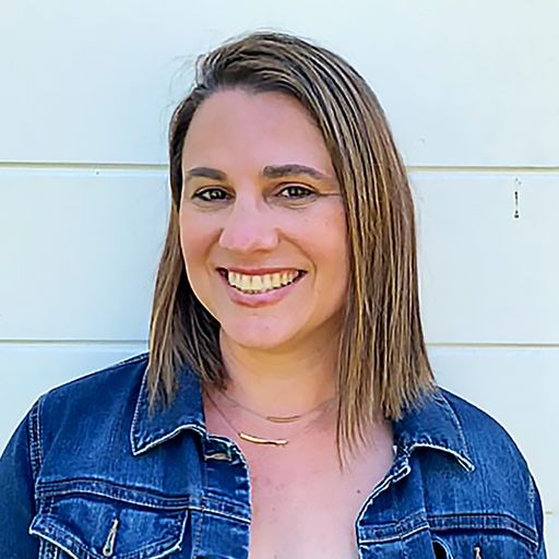 A headshot image of Jennifer Bakowsky