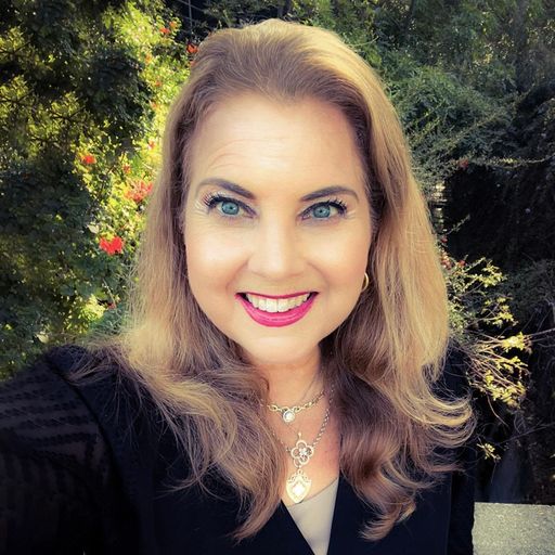 A headshot image of Claudia Boles