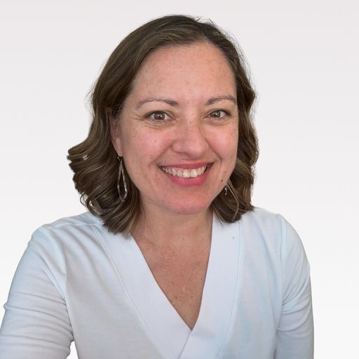 A headshot image of Heather Callihan