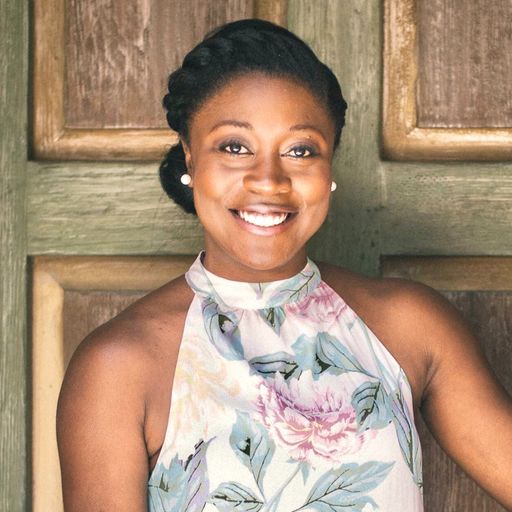 A headshot image of Destini Davis