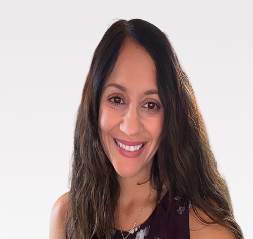 A headshot image of Michelle Heinz