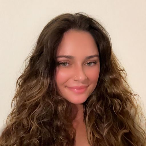 A headshot image of Alexandria Butler