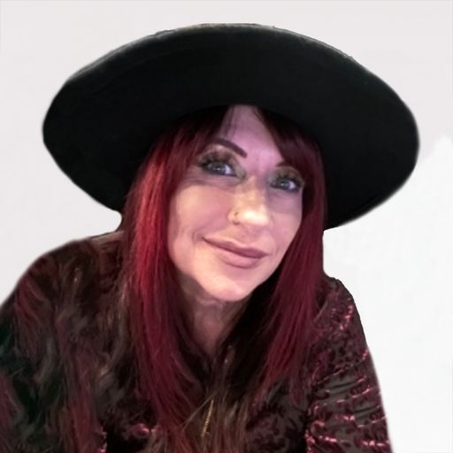 A headshot image of Susanne Eisenhart