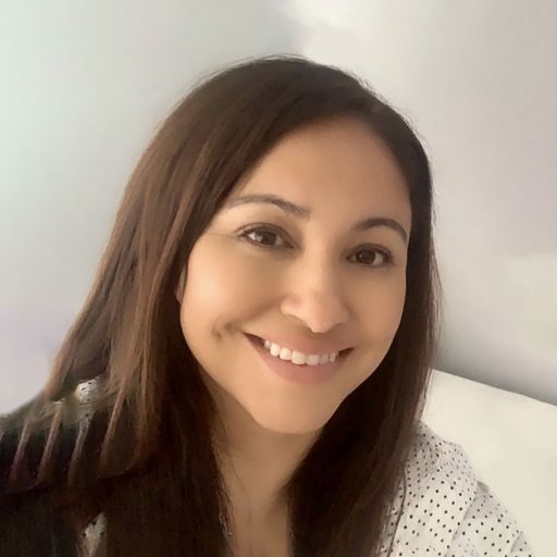 A headshot image of Lizette Guzman