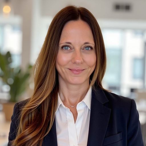 A headshot image of Toni Locke