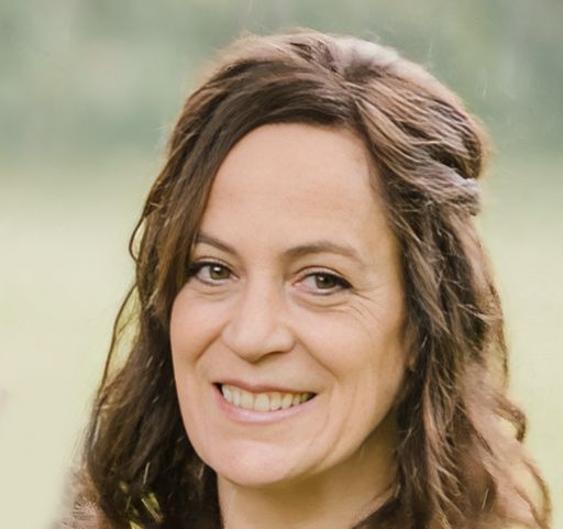 A headshot image of Juldie Bohmer