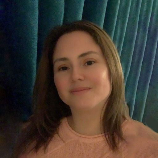 A headshot image of Alejandra Fernandez-Zamora