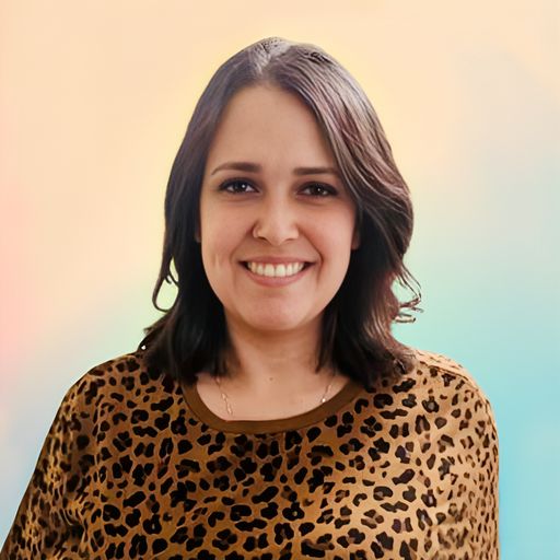 A headshot image of Cassondra Del Rosario